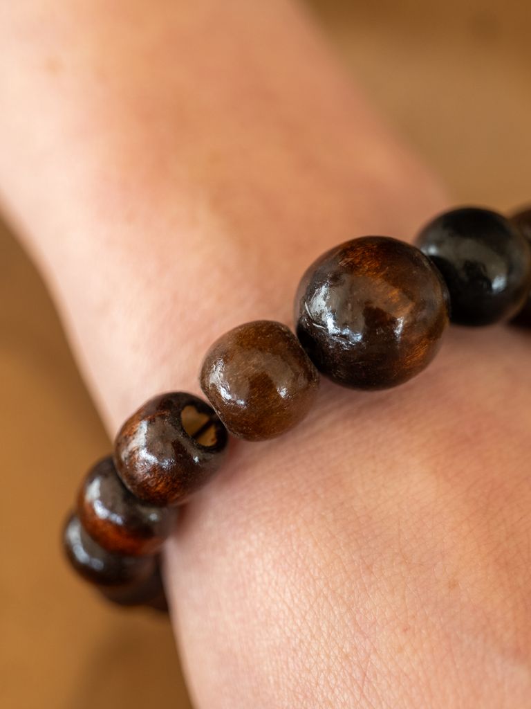 Armband „Nachtholz"
