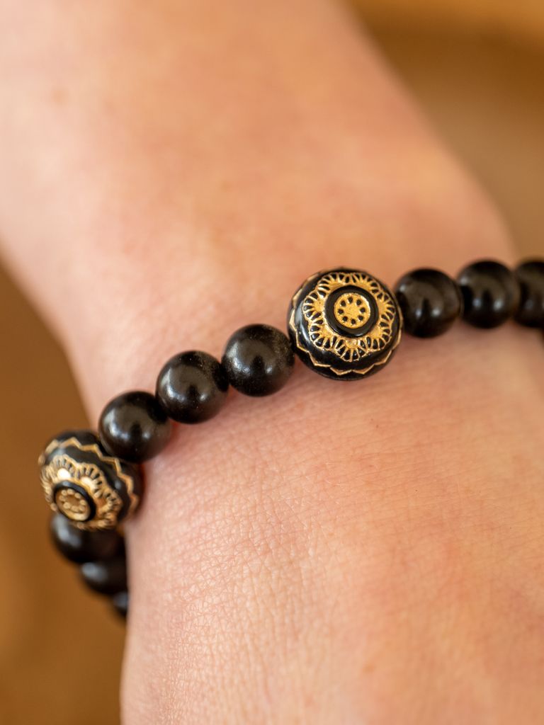 Armband „Schwarzes Mandala"