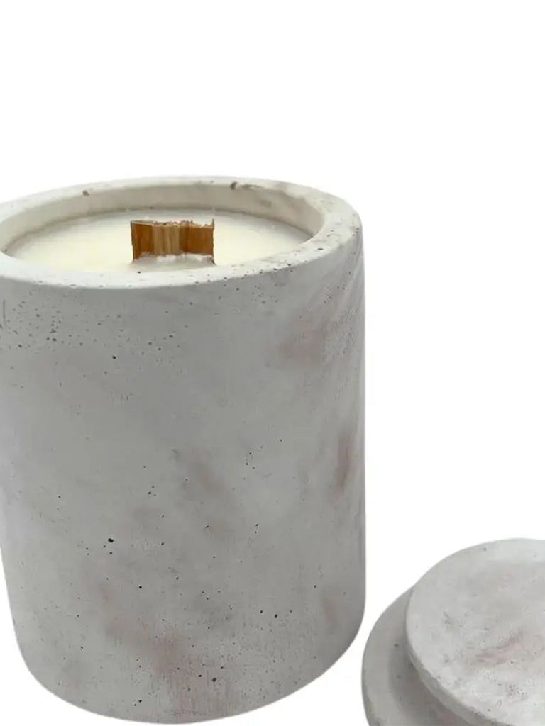 Handgefertigte Betonkerze aus dem Ahrtal | 220ml Bio-Sojawachs-Duftkerze in rustikalem Design in Marmor Optik